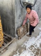 让子女在父母家里安装摄