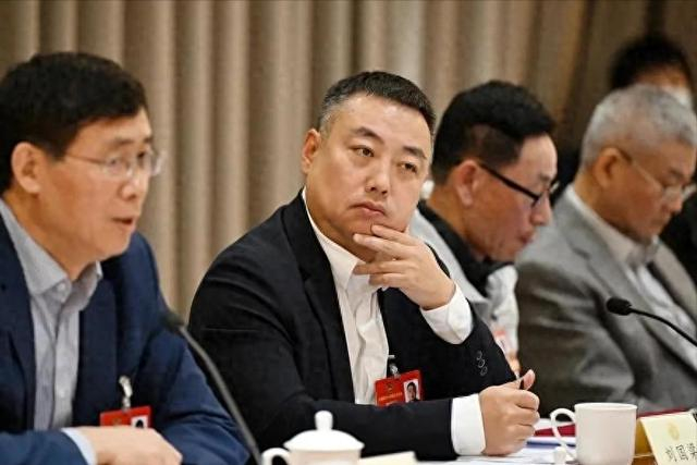刘国梁卸任WTT主席 郝帅直播炮轰领导引旧事重提