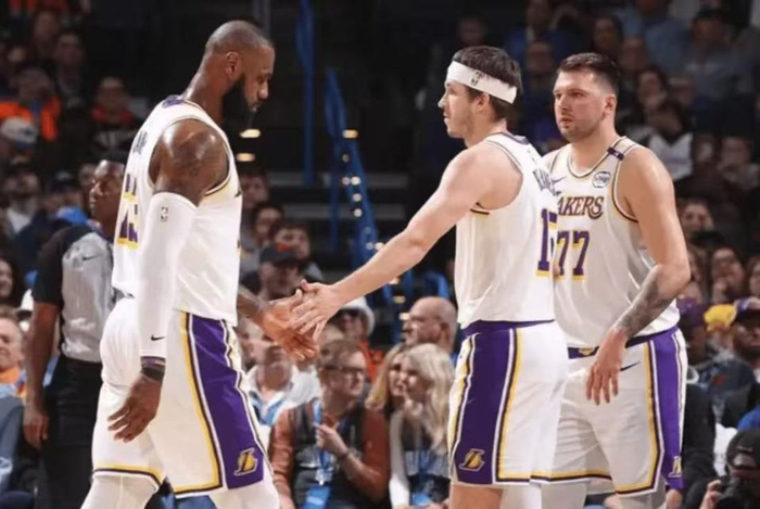 勒布朗·詹姆斯下家传闻再起 勇士骑士等球队欲