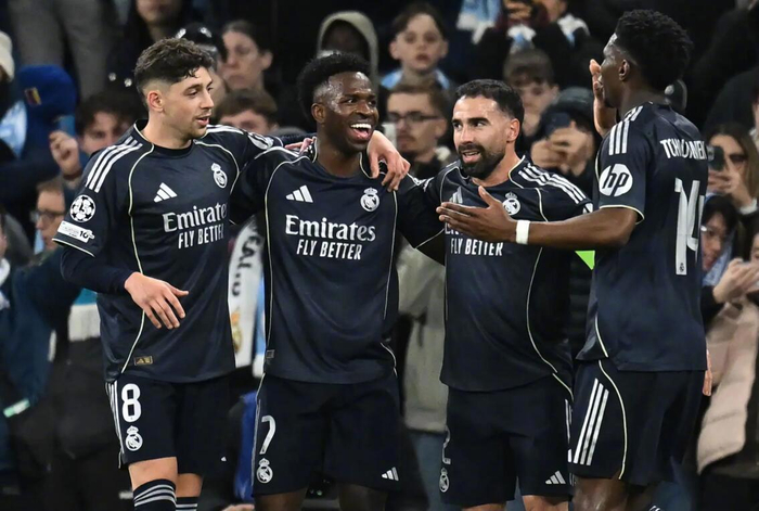 皇马两周内完成状态逆转 队内更衣室会议成关键